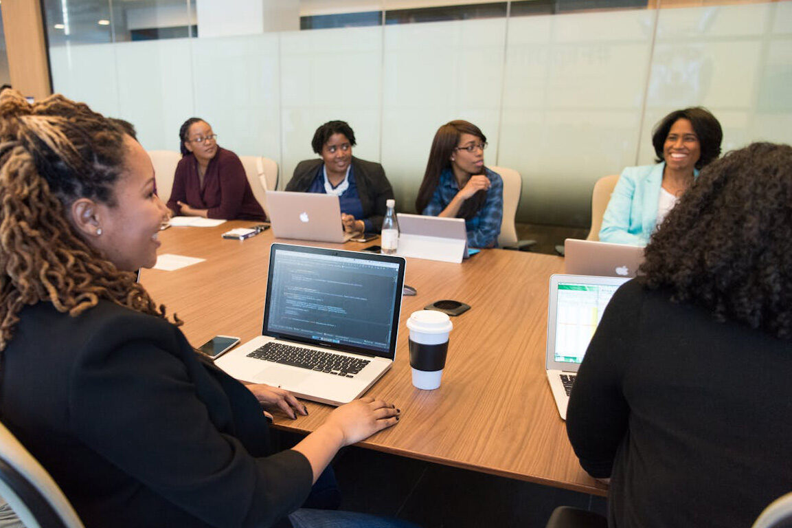 pexels-divinetechygirl-1181370 pexels-divinetechygirl-1181370